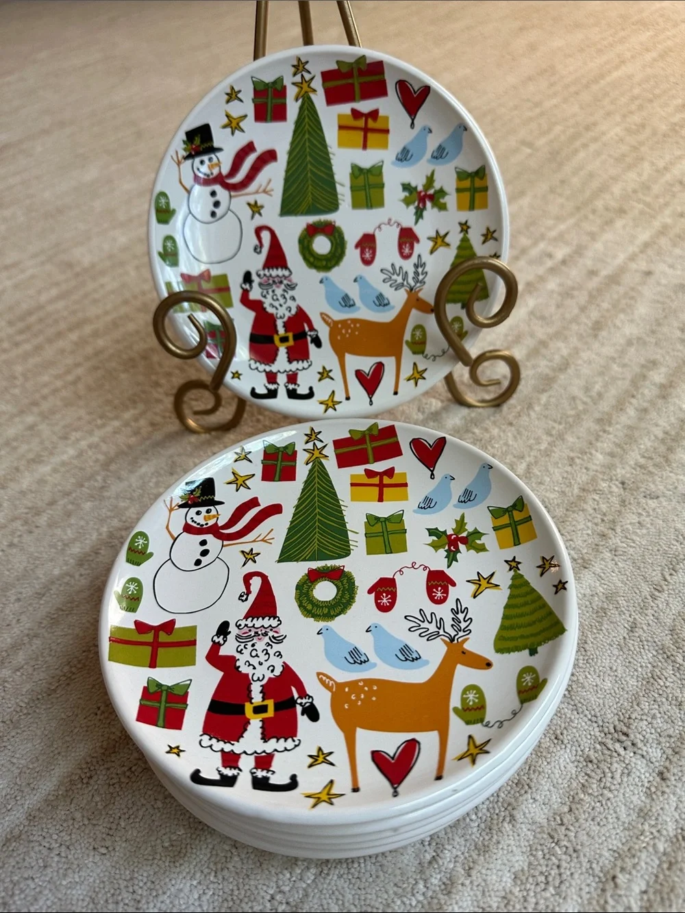 6 Room Creative Holiday Icons Christmas Appetizer Dessert Plates Multicolor 6
